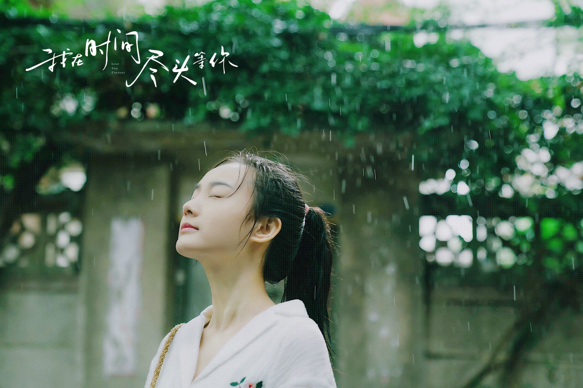 爱游戏登录入口-进攻三人组是否更倾向固定配合提升默契度，足球三人进攻配合视频