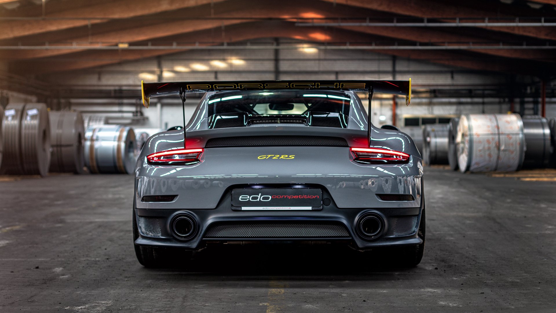 马刺训练课后进行专题小组讨论提升战术理解,马刺战术体系